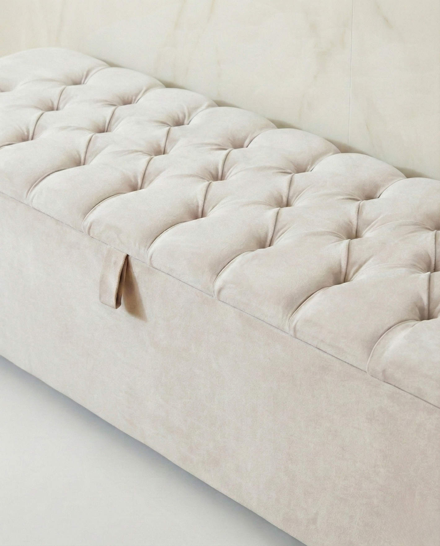 Acis Ottoman Blanket Storage Box