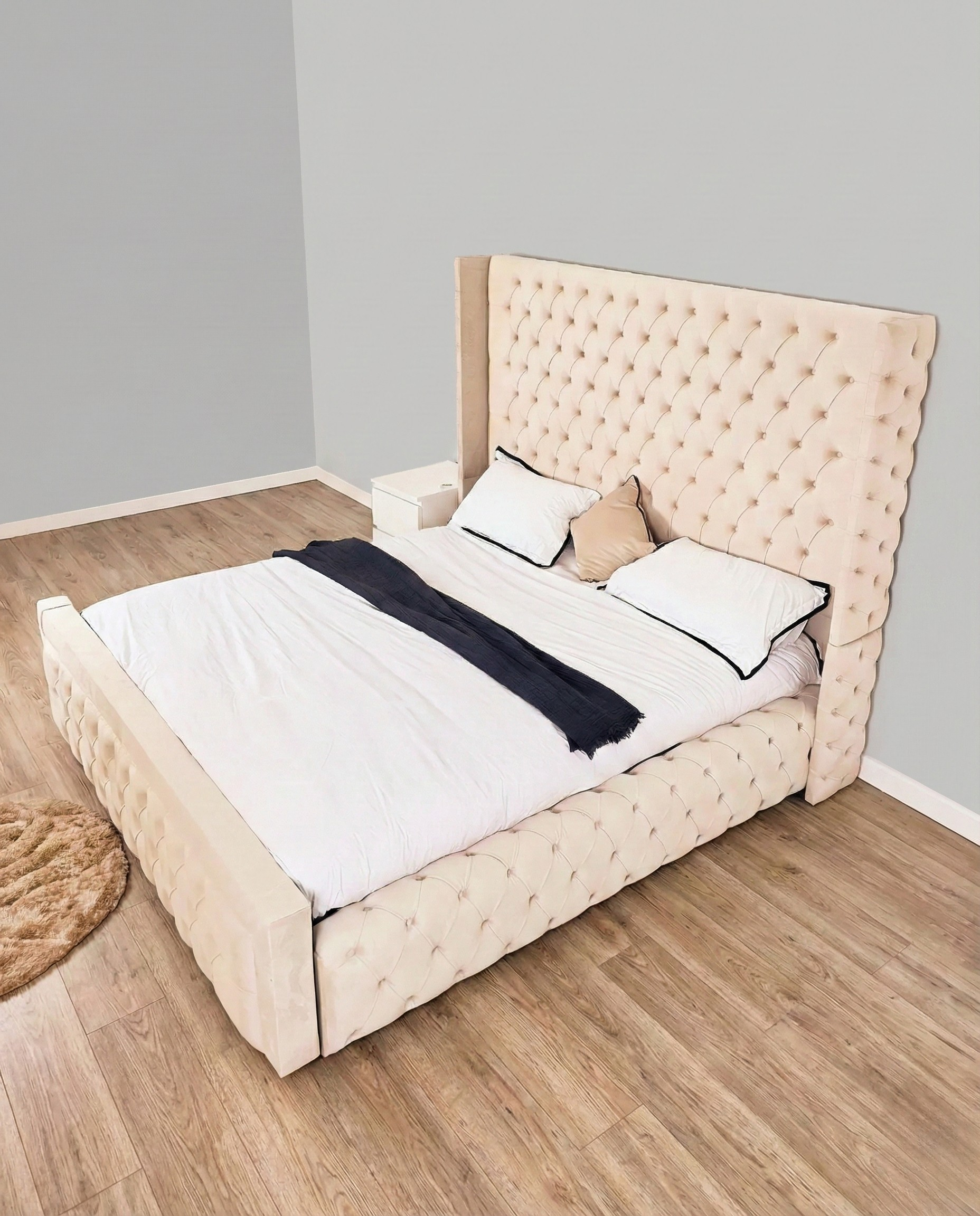 Ambrosion Wingback Bed