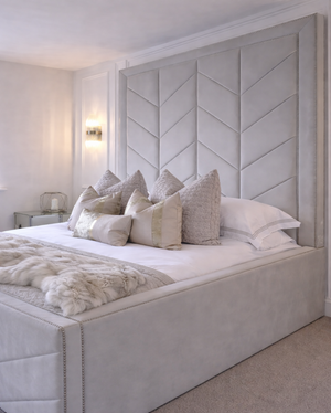 Elite V Panel luxury bed