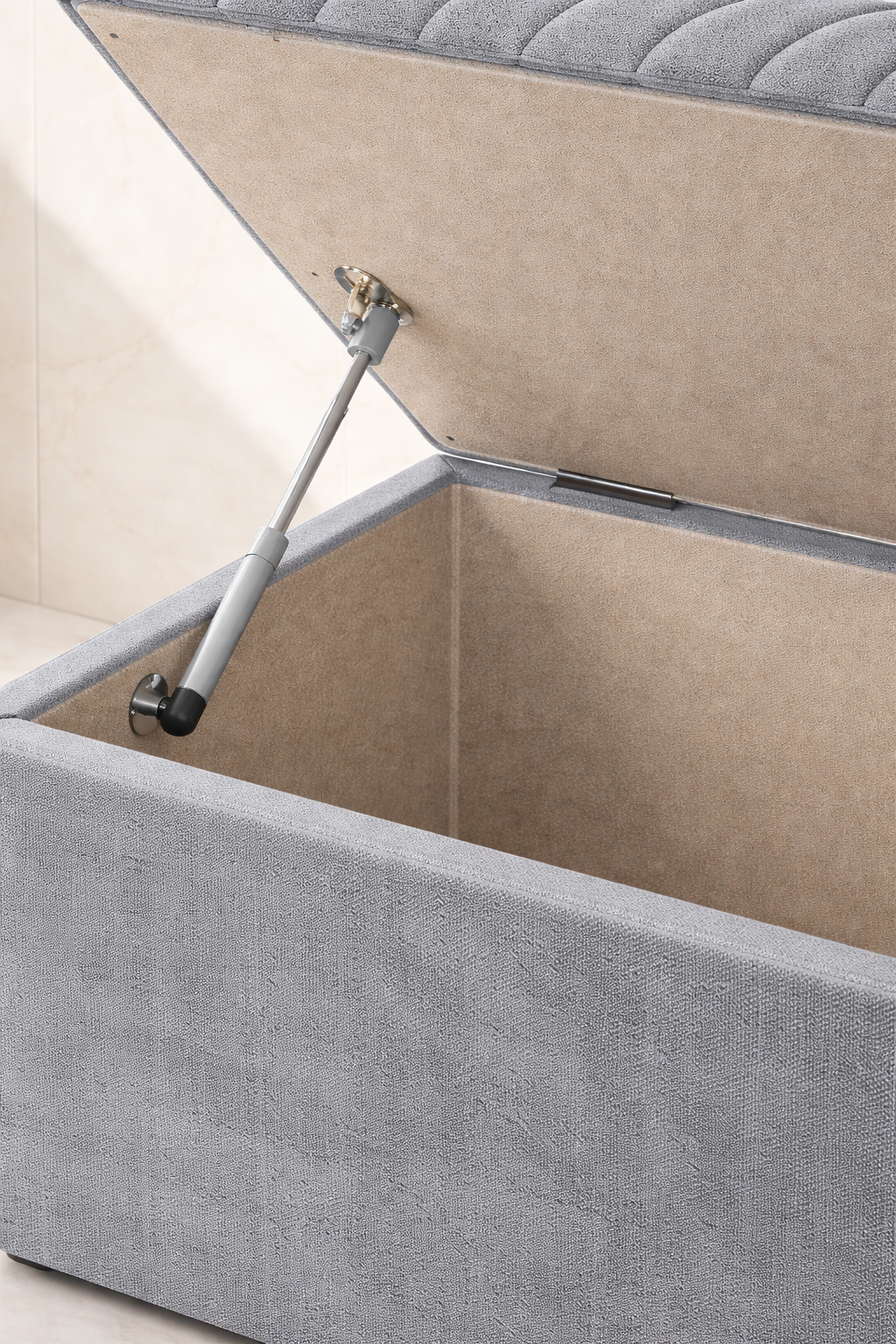 Phaedrus Ottoman storage blanket box