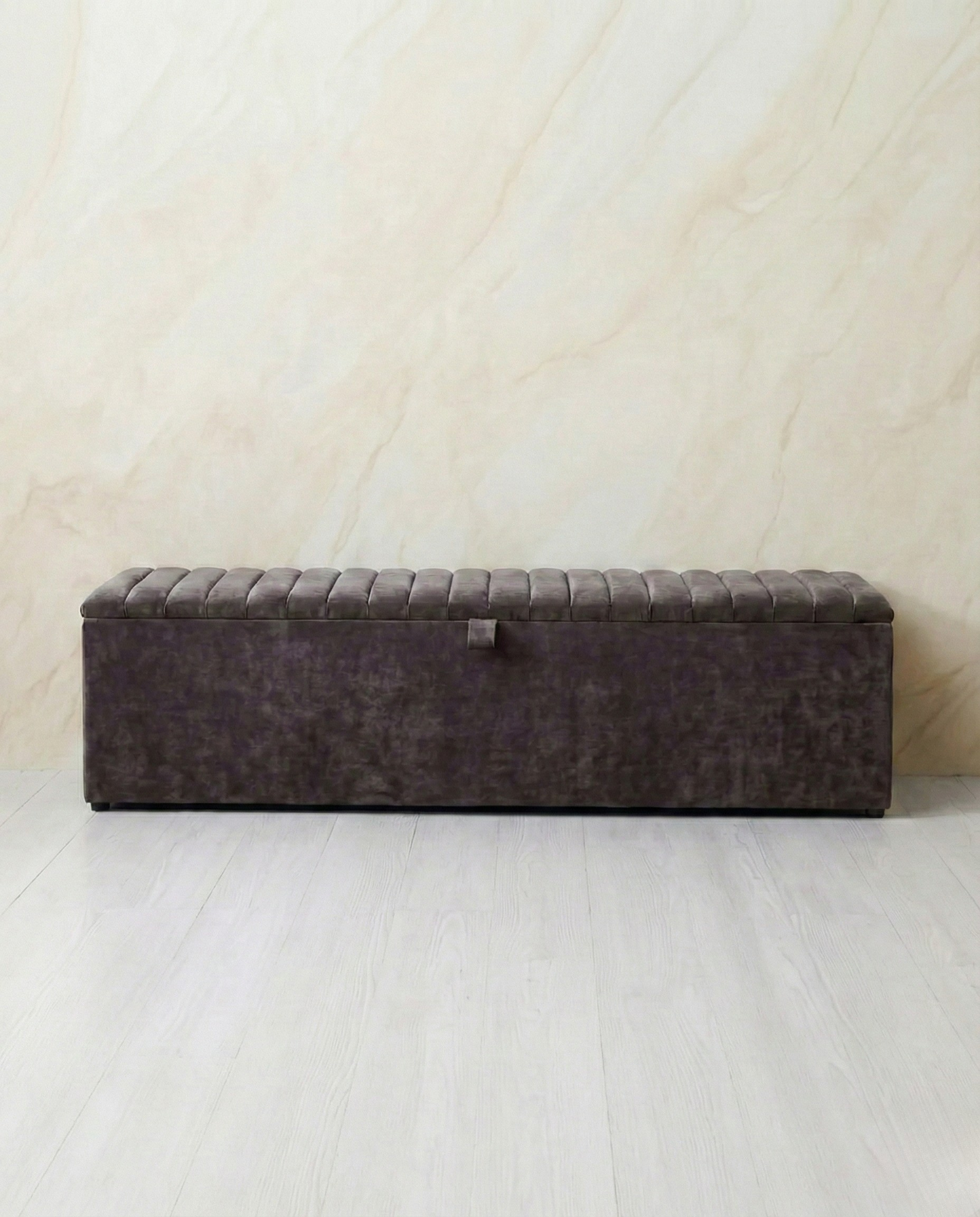 Virelios Blanket Box